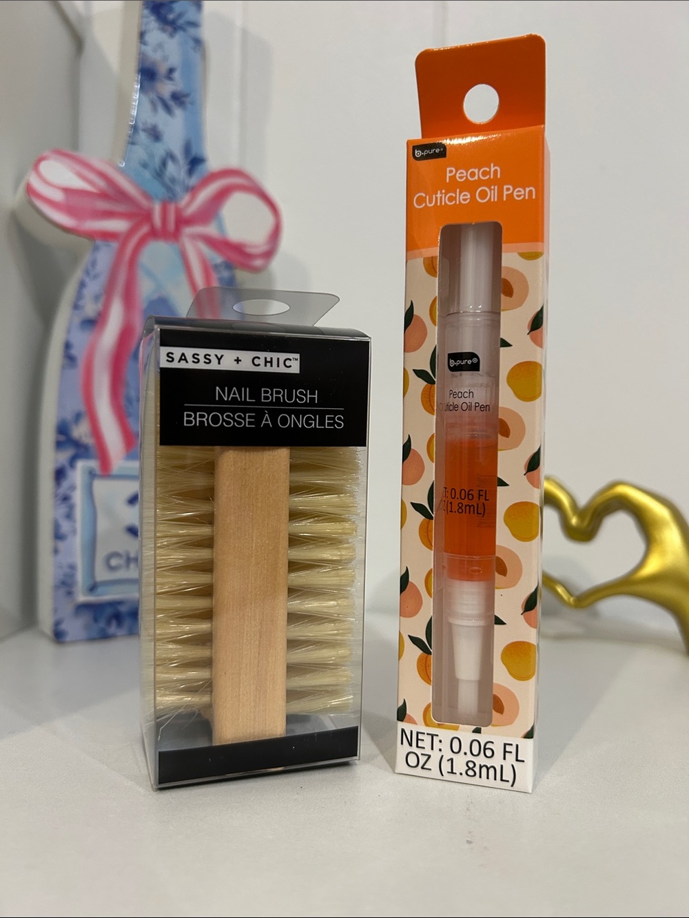 Peach Cuticle Oil Pen + Nail Brush Duo